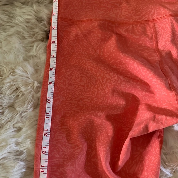 Lululemon Shorts - Picture 3 of 4